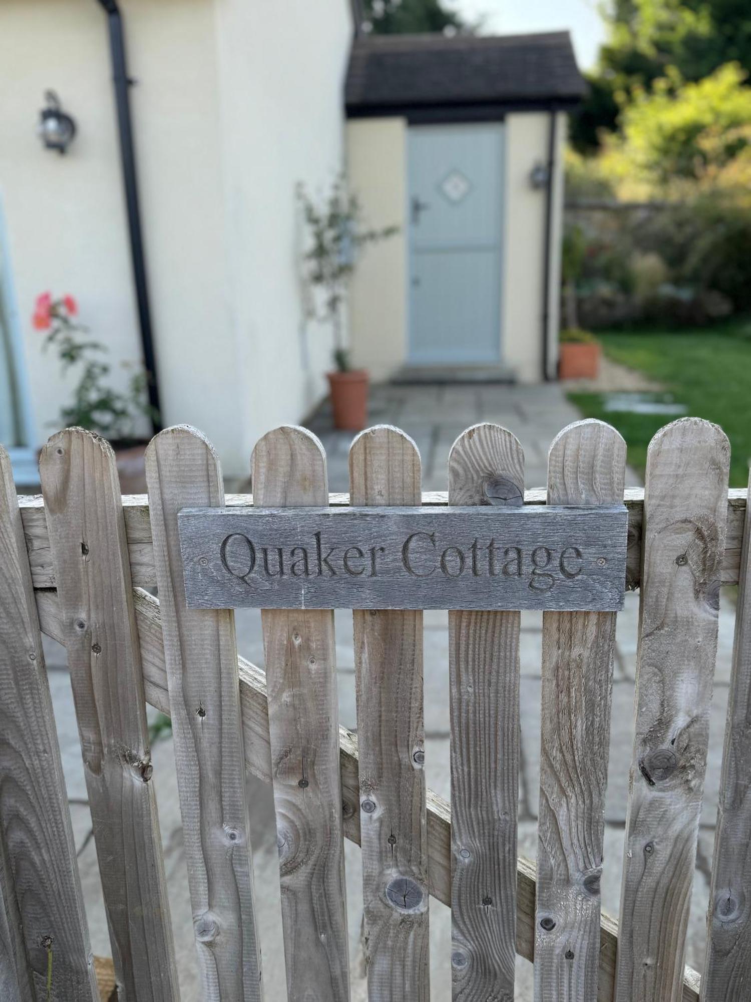 Quaker Cottage Painswick Exterior photo